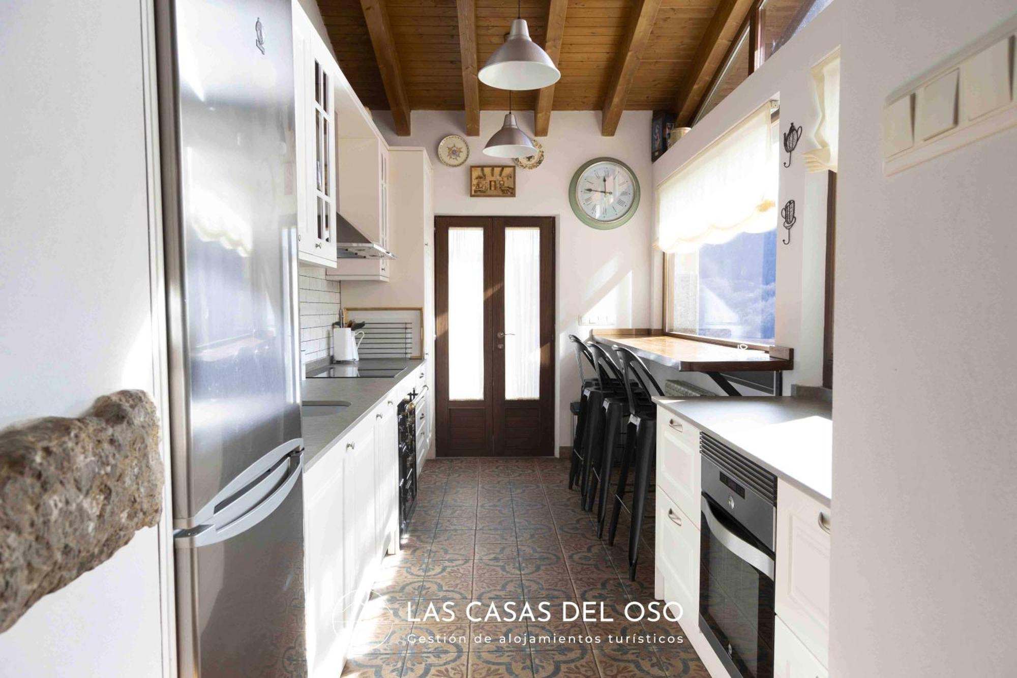 El Mirador De San Trocaya - Las Casas Del Oso Villamarcel Exterior photo