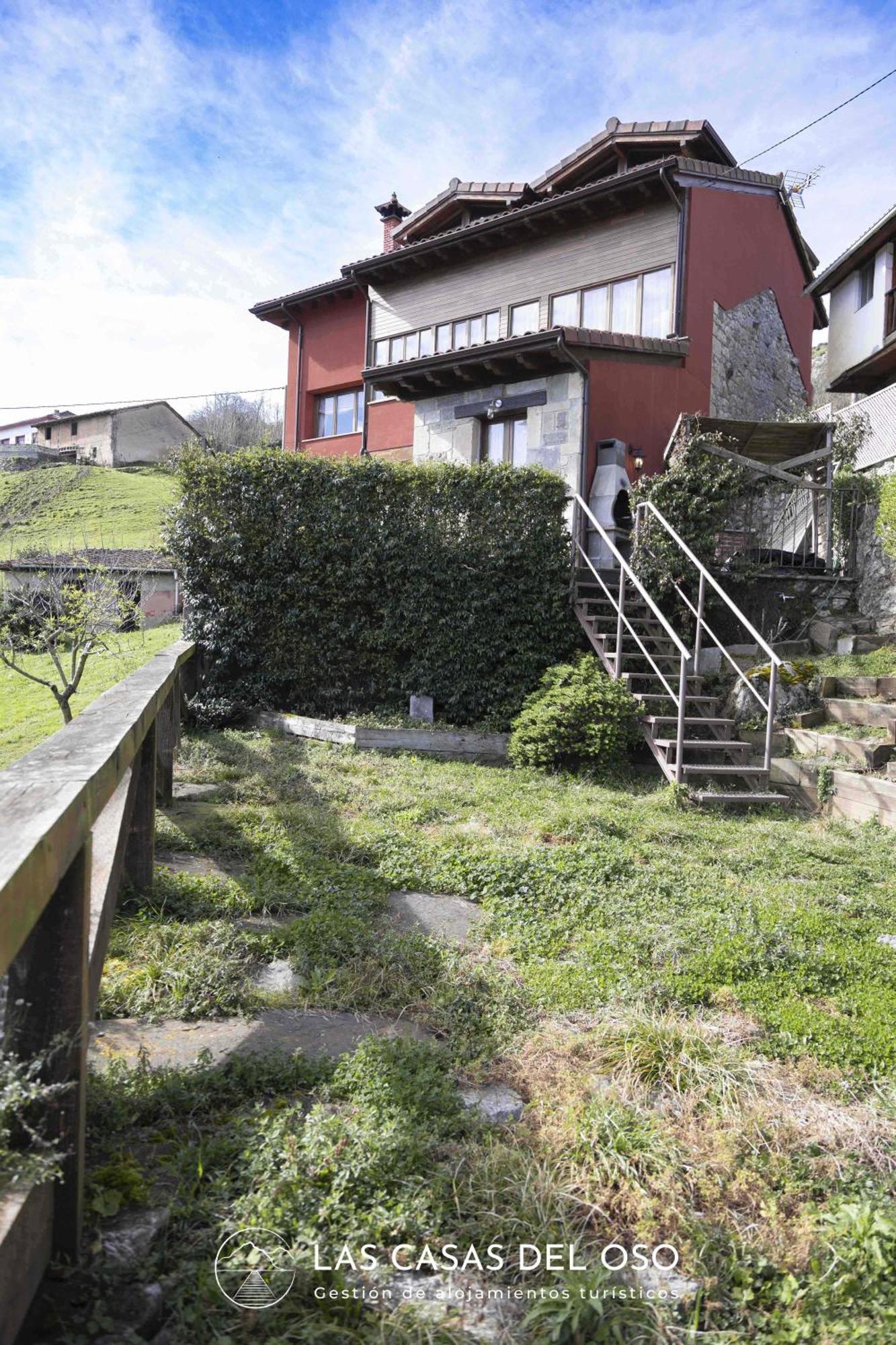 El Mirador De San Trocaya - Las Casas Del Oso Villamarcel Exterior photo