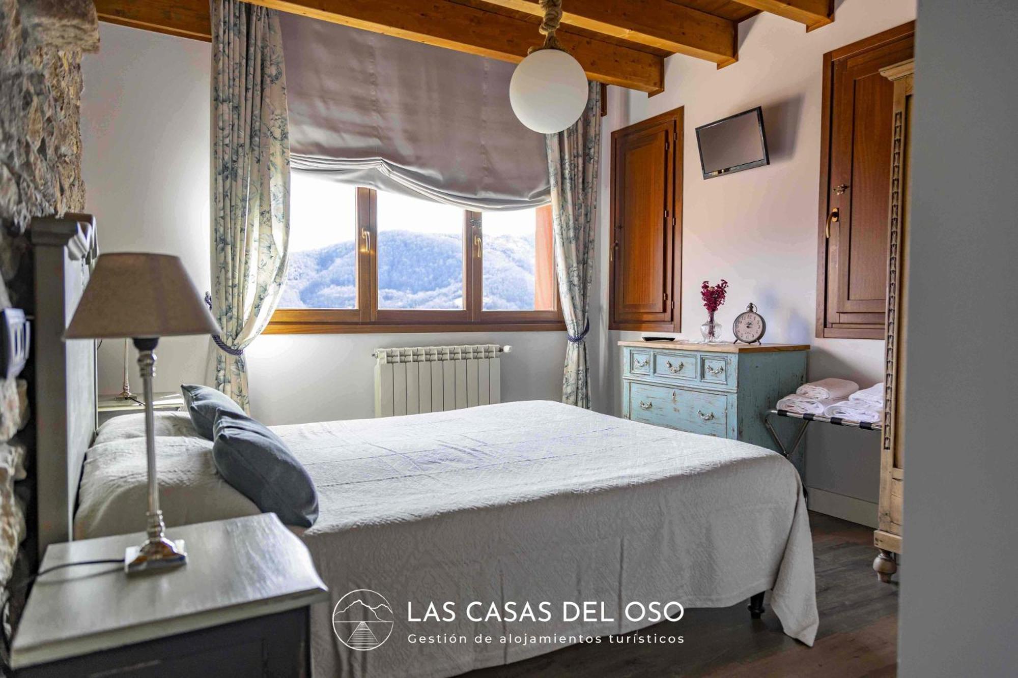 El Mirador De San Trocaya - Las Casas Del Oso Villamarcel Exterior photo