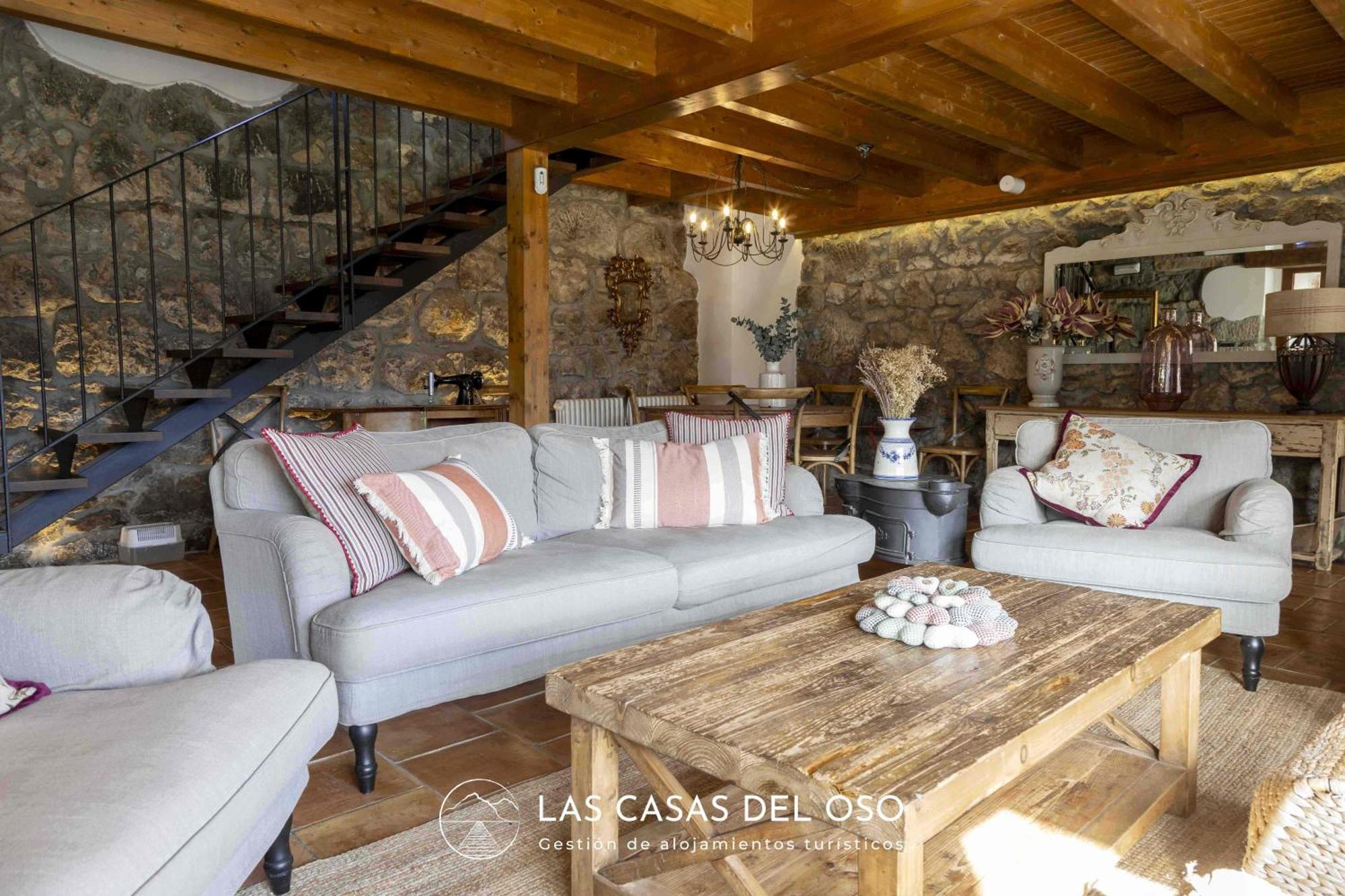El Mirador De San Trocaya - Las Casas Del Oso Villamarcel Exterior photo